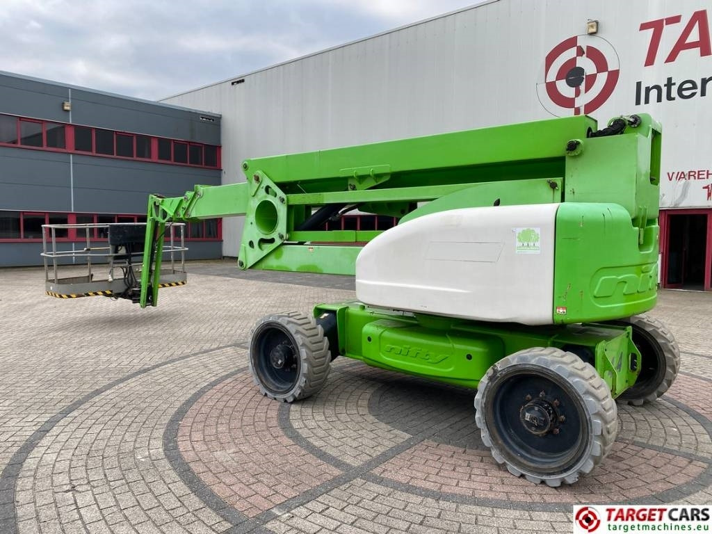 Niftylift HR28 HyBrid Articulated 4x4 Boom Work Lift 2800cm - Коленчатый подъемник: фото 4 Niftylift HR28 HyBrid Articulated 4x4 Boom Work Lift 2800cm - Коленчатый подъемник: фото 4