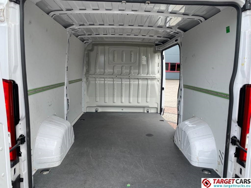 Цельнометаллический фургон Opel Movano 2.2D BlueHDI Panel Van 140HP L2H1: фото 14 Цельнометаллический фургон Opel Movano 2.2D BlueHDI Panel Van 140HP L2H1: фото 14