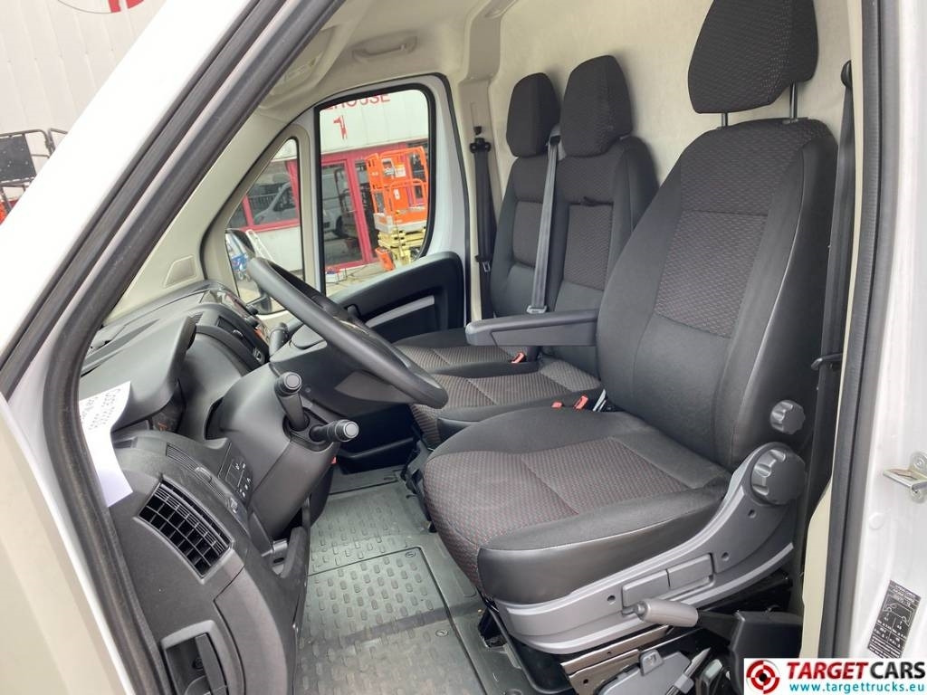 Цельнометаллический фургон Opel Movano 2.2D BlueHDI Panel Van 140HP L2H1: фото 6 Цельнометаллический фургон Opel Movano 2.2D BlueHDI Panel Van 140HP L2H1: фото 6