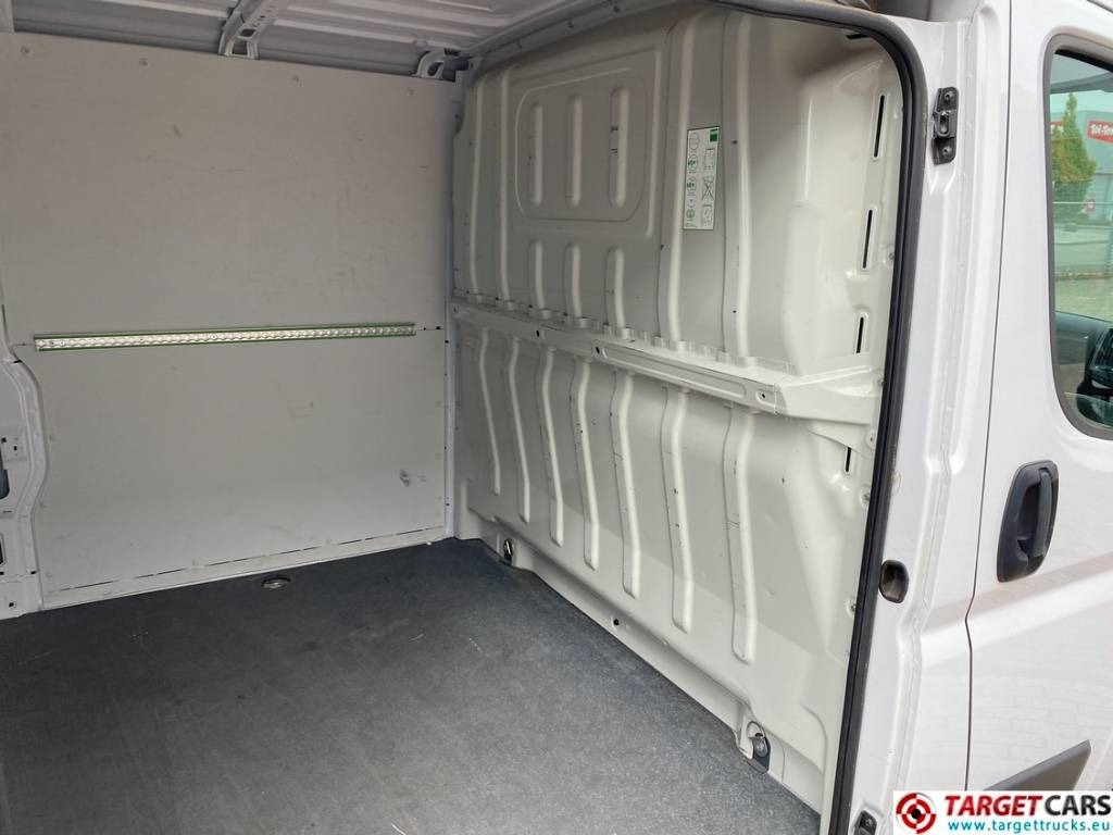 Цельнометаллический фургон Opel Movano 2.2D BlueHDI Panel Van 140HP L2H1: фото 12 Цельнометаллический фургон Opel Movano 2.2D BlueHDI Panel Van 140HP L2H1: фото 12