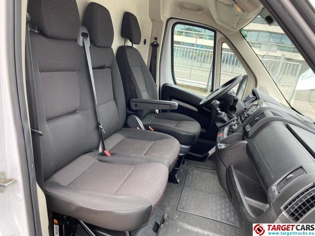 Цельнометаллический фургон Opel Movano 2.2D BlueHDI Panel Van 140HP L2H1: фото 8 Цельнометаллический фургон Opel Movano 2.2D BlueHDI Panel Van 140HP L2H1: фото 8