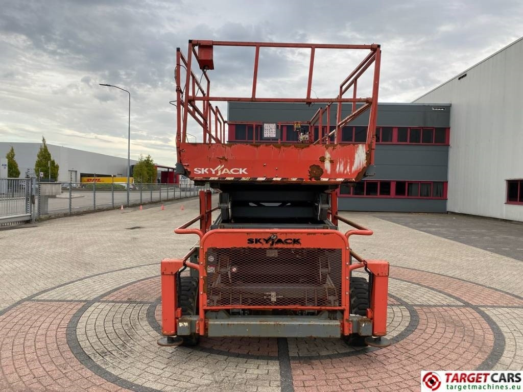 Ножничный подъемник SkyJack SJ9250 RT Diesel 4x4 Scissor 9250 Work Lift 1720cm: фото 32 Ножничный подъемник SkyJack SJ9250 RT Diesel 4x4 Scissor 9250 Work Lift 1720cm: фото 32