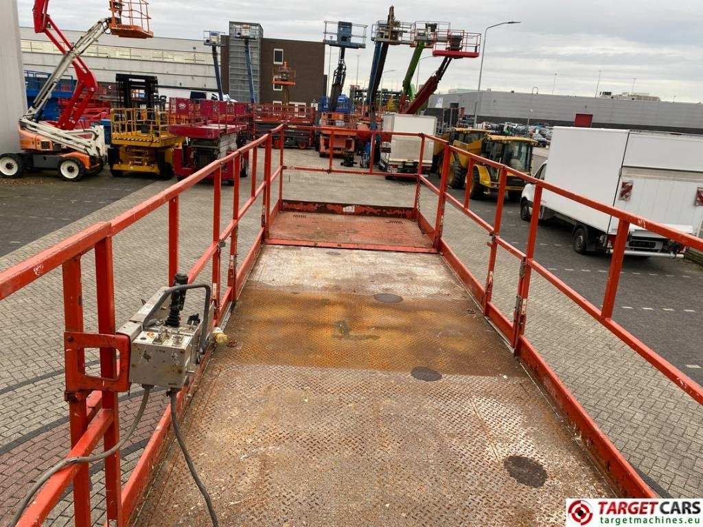 Ножничный подъемник SkyJack SJ9250 RT Diesel 4x4 Scissor Work Lift 1720cm: фото 28