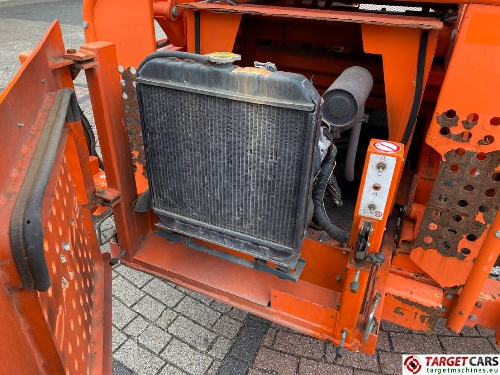 Ножничный подъемник SkyJack SJ9250 RT Diesel 4x4 Scissor Work Lift 1720cm: фото 19 Ножничный подъемник SkyJack SJ9250 RT Diesel 4x4 Scissor Work Lift 1720cm: фото 19