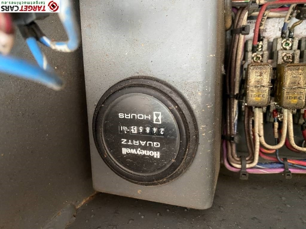 Ножничный подъемник SkyJack SJ9250 RT Diesel 4x4 Scissor Work Lift 1720cm: фото 16