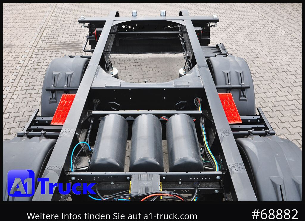 KOEGEL ZW 18 BDF, Midi Tandem 1120 +1320, SOFORT - Прицеп-контейнеровоз/ Сменный кузов: фото 2 KOEGEL ZW 18 BDF, Midi Tandem 1120 +1320, SOFORT - Прицеп-контейнеровоз/ Сменный кузов: фото 2