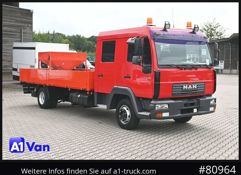 MAN MAN LE 8.180 Pritsche Doka, Automatik, AHK, 6-Sitzer - Малотоннажный бортовой грузовик, Грузопассажирский фургон: фото 1 MAN MAN LE 8.180 Pritsche Doka, Automatik, AHK, 6-Sitzer - Малотоннажный бортовой грузовик, Грузопассажирский фургон: фото 1