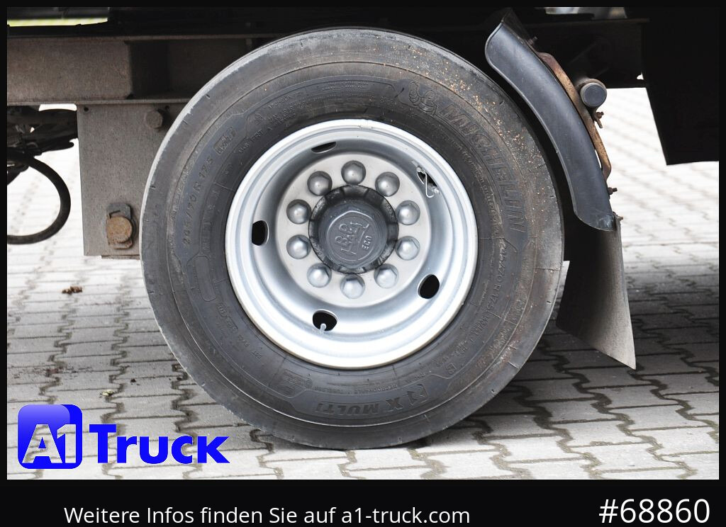 MENKE Menke-Janzen 3 Stock, Hubdach, durchlader, - Прицеп для перевозки животных: фото 5 MENKE Menke-Janzen 3 Stock, Hubdach, durchlader, - Прицеп для перевозки животных: фото 5