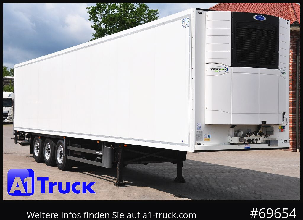 SCHMITZ SKO 24, Ladebordwand LBW 3703h. 309 tkm !! - Полуприцеп-рефрижератор: фото 1 SCHMITZ SKO 24, Ladebordwand LBW 3703h. 309 tkm !! - Полуприцеп-рефрижератор: фото 1