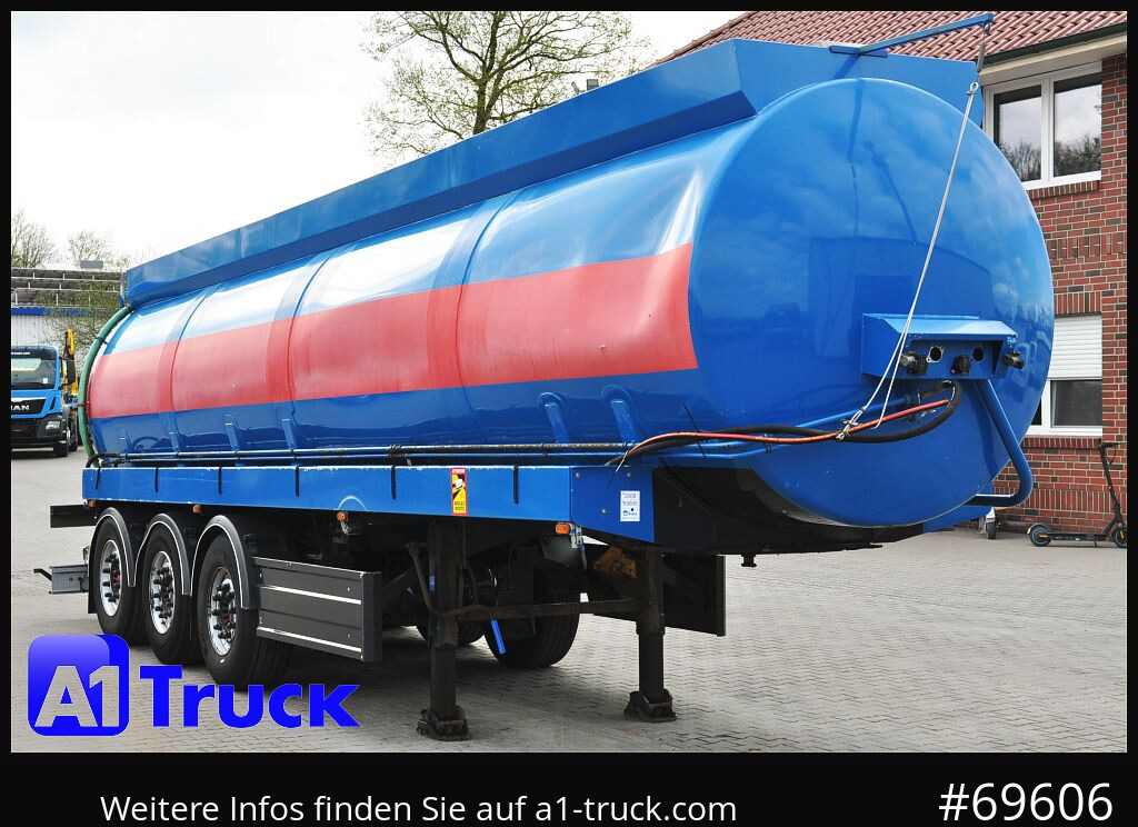 WILLIG 32m³ Pumpe Gülle Sickerwasser - Полуприцеп-цистерна: фото 1 WILLIG 32m³ Pumpe Gülle Sickerwasser - Полуприцеп-цистерна: фото 1