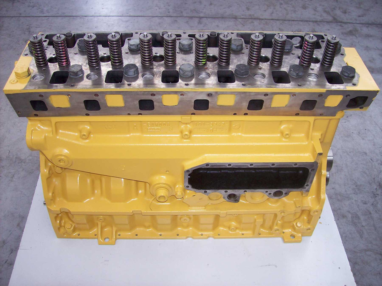 Caterpillar LONG BLOCK 3116 - Двигатель для Строительной техники: фото 1 Caterpillar LONG BLOCK 3116 - Двигатель для Строительной техники: фото 1