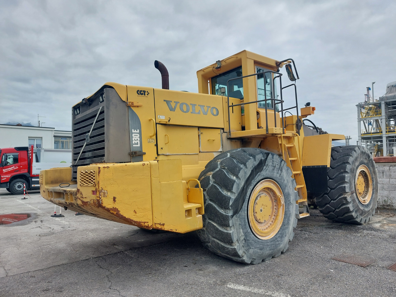 VOLVO L330E HDBH - Колёсный погрузчик: фото 4 VOLVO L330E HDBH - Колёсный погрузчик: фото 4