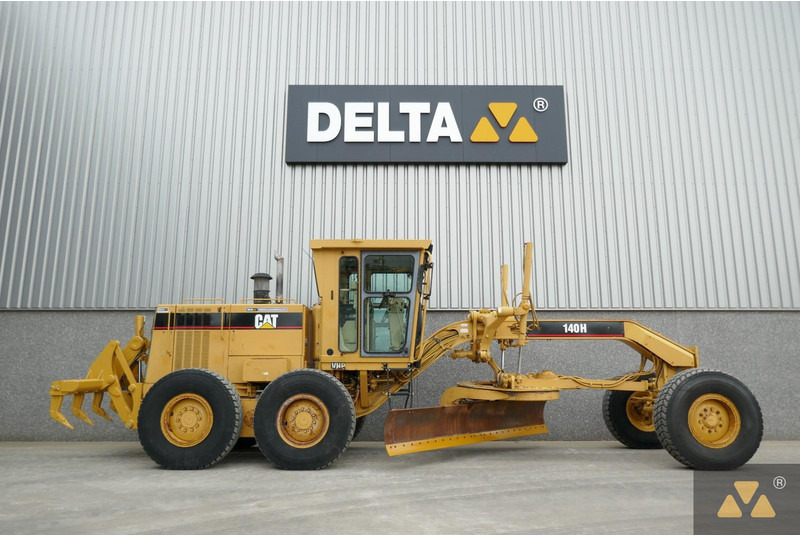 Caterpillar 140H - Грейдер: фото 2 Caterpillar 140H - Грейдер: фото 2