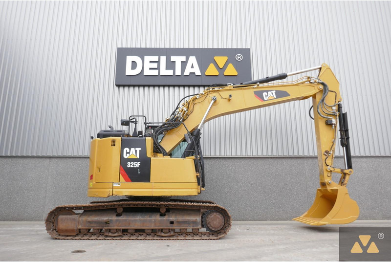 Caterpillar 325F LCR - Гусеничный экскаватор: фото 2 Caterpillar 325F LCR - Гусеничный экскаватор: фото 2