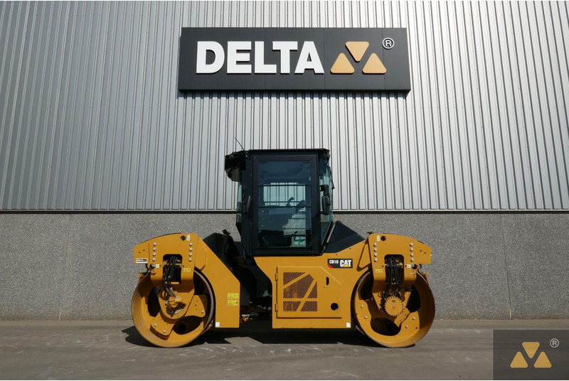 Caterpillar CB10 - Каток: фото 2 Caterpillar CB10 - Каток: фото 2