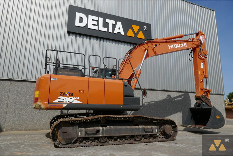 Hitachi ZX210LC-6 - Гусеничный экскаватор: фото 5 Hitachi ZX210LC-6 - Гусеничный экскаватор: фото 5