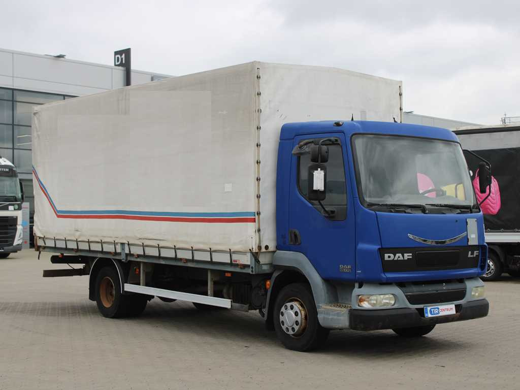 DAF FA LF 45.170 E10, EURO 3 - Тентованный грузовик: фото 3 DAF FA LF 45.170 E10, EURO 3 - Тентованный грузовик: фото 3