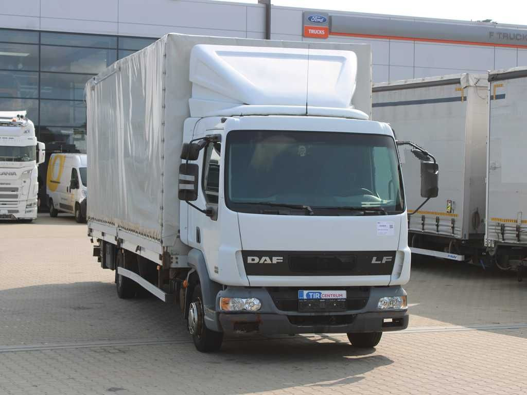 DAF FA LF 45.220, EURO 3, SIDEWALLS, TAIL LIFT - Тентованный грузовик: фото 2 DAF FA LF 45.220, EURO 3, SIDEWALLS, TAIL LIFT - Тентованный грузовик: фото 2