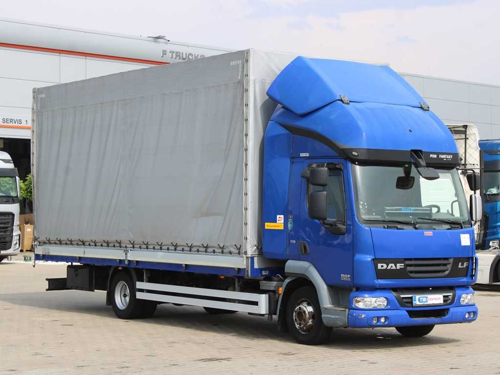 DAF LF 45.220, EURO 5 EEV, SLEEPING CABIN,SIDE-WALLS - Тентованный грузовик: фото 2 DAF LF 45.220, EURO 5 EEV, SLEEPING CABIN,SIDE-WALLS - Тентованный грузовик: фото 2