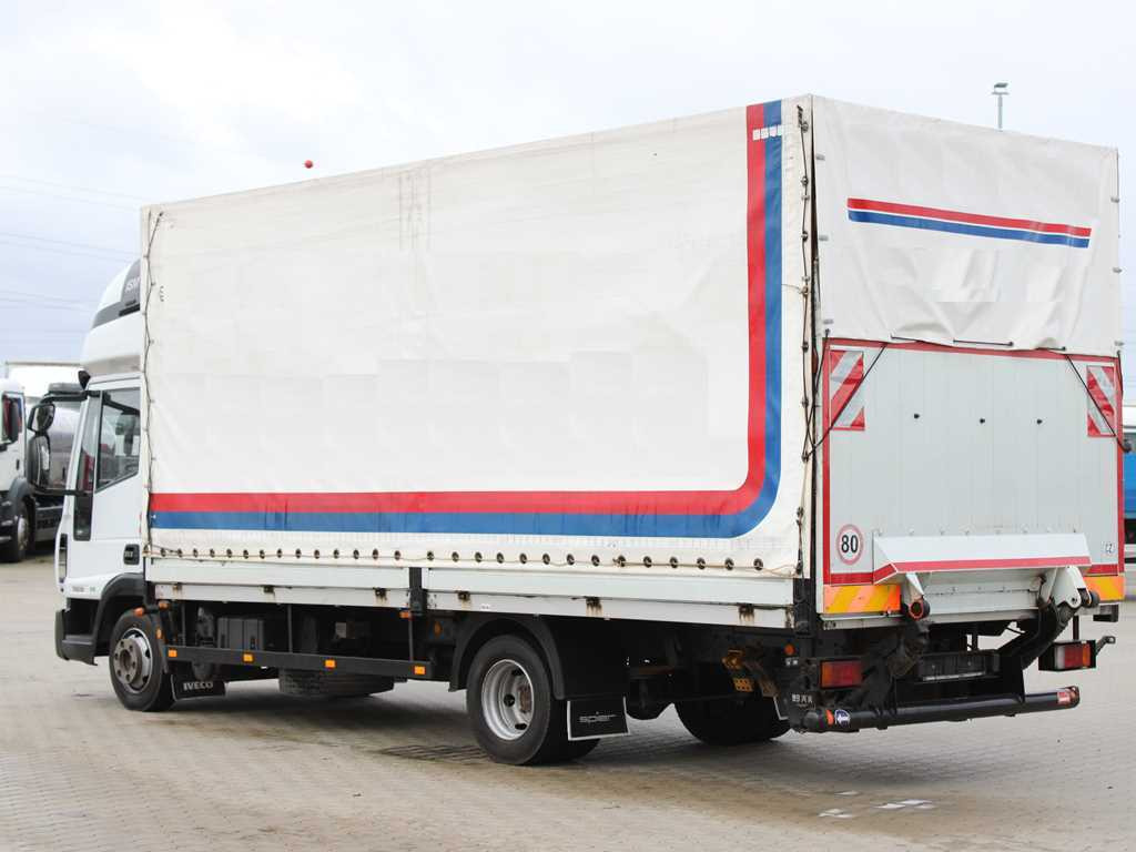 Iveco EUROCARGO 75E18, HYDRAULIC FRONT, SLEEPING BODY, SIDE - Другая техника: фото 5 Iveco EUROCARGO 75E18, HYDRAULIC FRONT, SLEEPING BODY, SIDE - Другая техника: фото 5