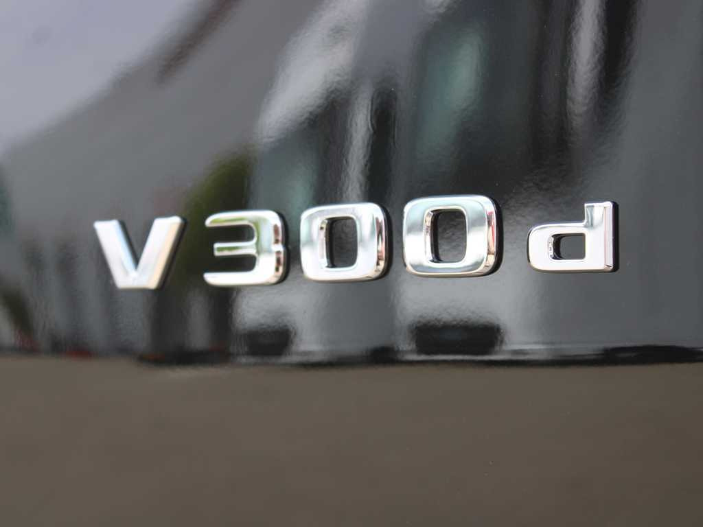 Mercedes-Benz V 300d 4M L, exclusive - Легковой автомобиль: фото 5 Mercedes-Benz V 300d 4M L, exclusive - Легковой автомобиль: фото 5