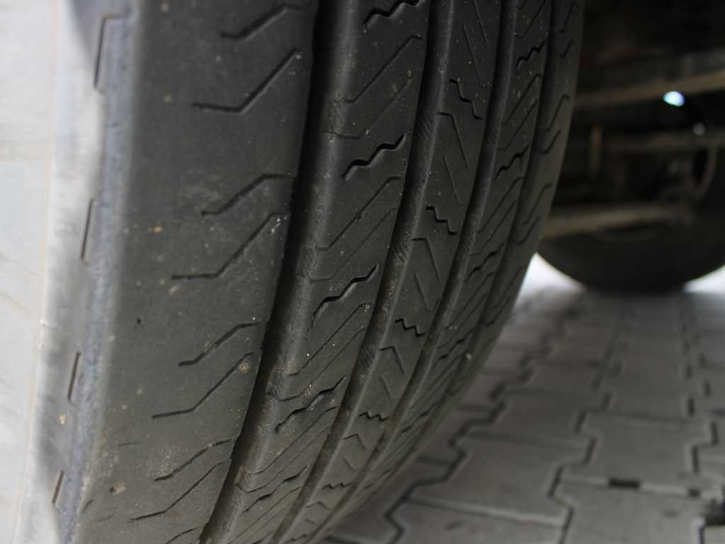 Тентованный грузовик Renault D16, EURO 6, BED LENGTH 9,6m!!: фото 16