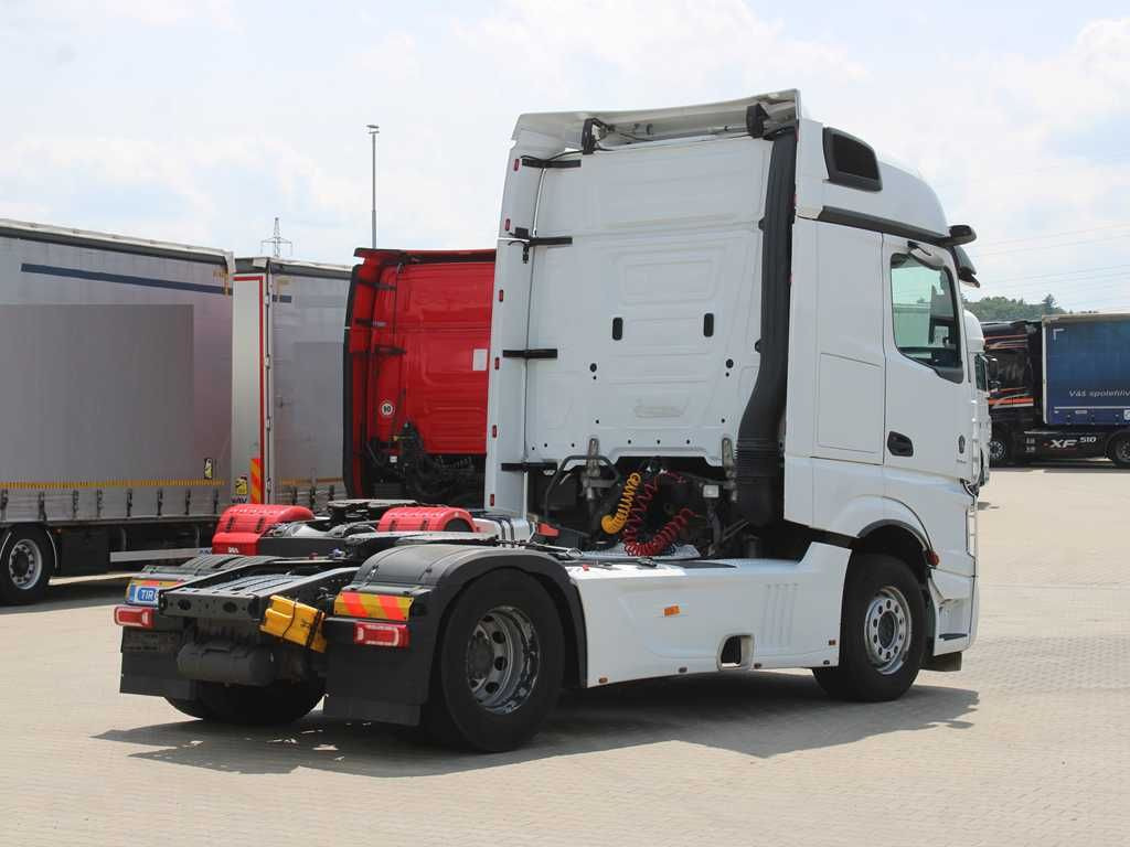 Mercedes-Benz Actros 1851, EURO 6, RETARDER, SEC.AIR CONDITION - Тягач: фото 3 Mercedes-Benz Actros 1851, EURO 6, RETARDER, SEC.AIR CONDITION - Тягач: фото 3