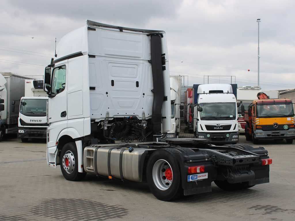 Mercedes-Benz Actros 1851 LS, GIGA SPACE Mercedes-Benz Actros 1851 LS, EURO 6, GIGA SPACE - Тягач: фото 4 Mercedes-Benz Actros 1851 LS, GIGA SPACE Mercedes-Benz Actros 1851 LS, EURO 6, GIGA SPACE - Тягач: фото 4