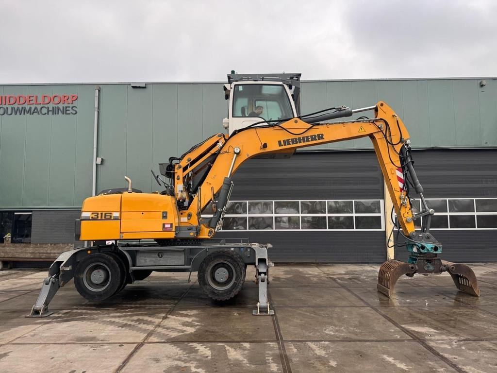 Liebherr A 316 - Перегружатель: фото 3 Liebherr A 316 - Перегружатель: фото 3