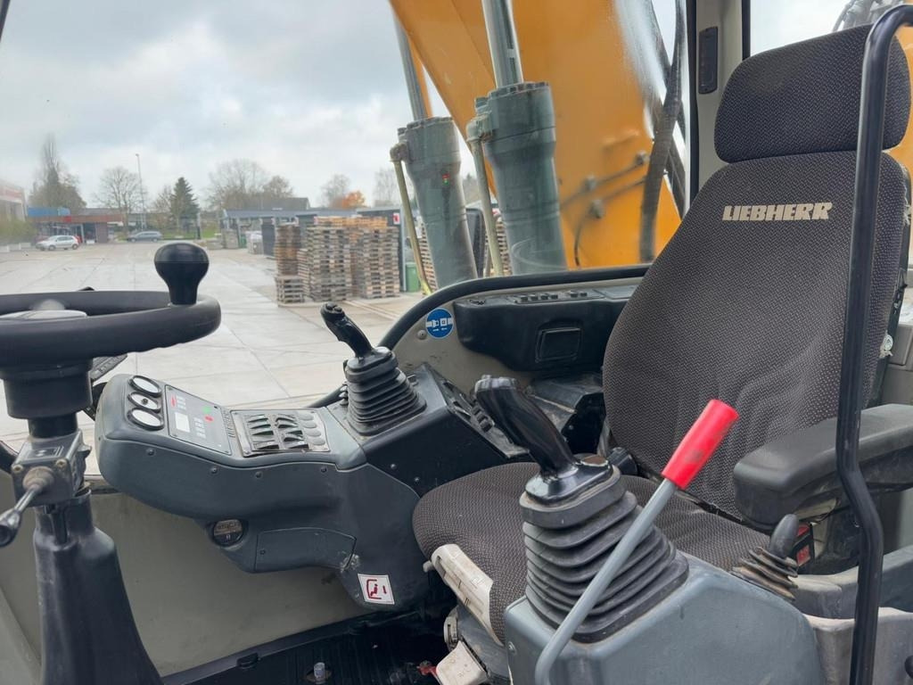 Перегружатель Liebherr A 316: фото 9