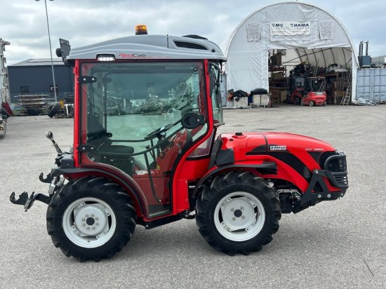 Antonio Carraro SRX 5800 TORA REDCAB, YANMAR; RADIO; KLIMA; RevGuide - Минитрактор: фото 4 Antonio Carraro SRX 5800 TORA REDCAB, YANMAR; RADIO; KLIMA; RevGuide - Минитрактор: фото 4