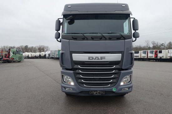 DAF FAT XF 510 mit Penz Ladekran 15Z8.70 inkl. Holzgreifer 6x4 - Лесовоз: фото 2 DAF FAT XF 510 mit Penz Ladekran 15Z8.70 inkl. Holzgreifer 6x4 - Лесовоз: фото 2