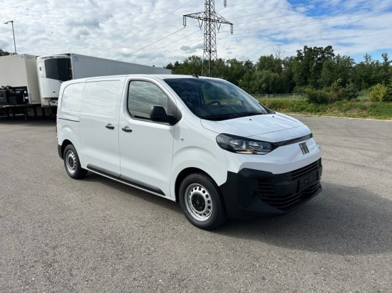 Fiat Scudo M BlueDHi 120 6-Gang - Цельнометаллический фургон: фото 3 Fiat Scudo M BlueDHi 120 6-Gang - Цельнометаллический фургон: фото 3