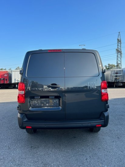 Fiat Scudo Maxi BlueDHi 120 6-Gang - Цельнометаллический фургон: фото 5 Fiat Scudo Maxi BlueDHi 120 6-Gang - Цельнометаллический фургон: фото 5