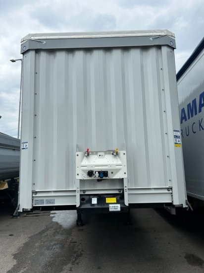 Krone 1-achs Auflieger, Heckabstützung XL Zertifikat, Edscha-Verdeck, - Тентованный полуприцеп: фото 2 Krone 1-achs Auflieger, Heckabstützung XL Zertifikat, Edscha-Verdeck, - Тентованный полуприцеп: фото 2