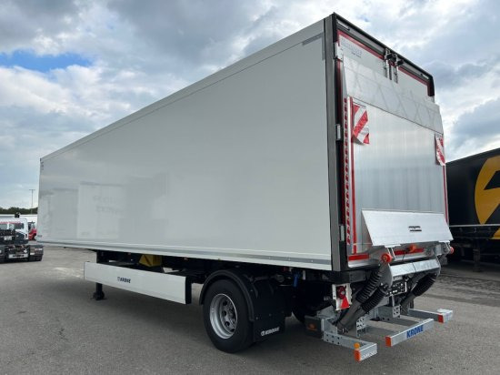 Krone SE City Kühler, TK SLXi 300, 1-Achsauflieger mit Hebebühne - Изотермический полуприцеп: фото 4 Krone SE City Kühler, TK SLXi 300, 1-Achsauflieger mit Hebebühne - Изотермический полуприцеп: фото 4