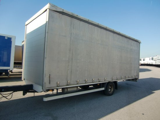 MAN LE 8.220 4x2 BL Planenaufbau + Anhänger Komplettzug - Тентованный грузовик: фото 5 MAN LE 8.220 4x2 BL Planenaufbau + Anhänger Komplettzug - Тентованный грузовик: фото 5