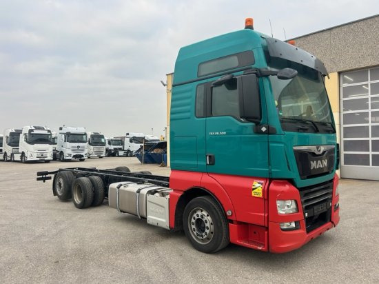 MAN TGX 26.500 XXL, 6x2, Jumbo, Liftachse, Intarder, Euro6, Full-Air - Грузовик-шасси: фото 3 MAN TGX 26.500 XXL, 6x2, Jumbo, Liftachse, Intarder, Euro6, Full-Air - Грузовик-шасси: фото 3