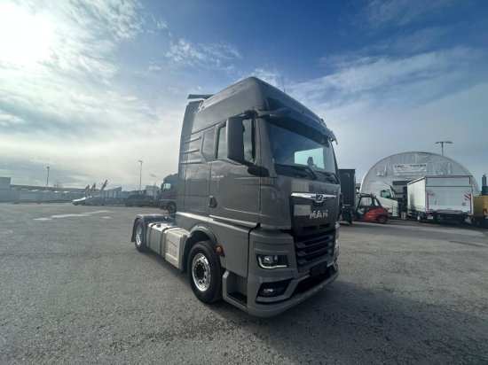 MAN TGX 18.510 4x2, XXL, Intarder, Euro 6 Schubbodenhydraulik New Model TG3 - Тягач: фото 3 MAN TGX 18.510 4x2, XXL, Intarder, Euro 6 Schubbodenhydraulik New Model TG3 - Тягач: фото 3