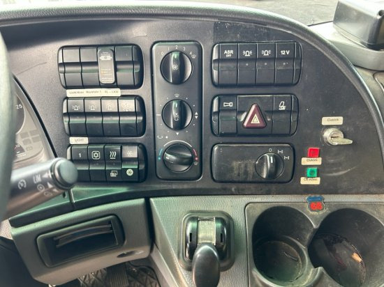Тягач Mercedes-Benz Actros 2654 / V8 6x4 SZM, Kipphydraulik Blatt-Luft, E4: фото 11