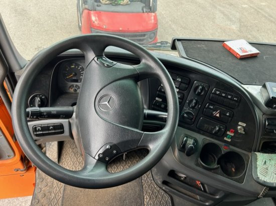Тягач Mercedes-Benz Actros 2654 / V8 6x4 SZM, Kipphydraulik Blatt-Luft, E4: фото 9
