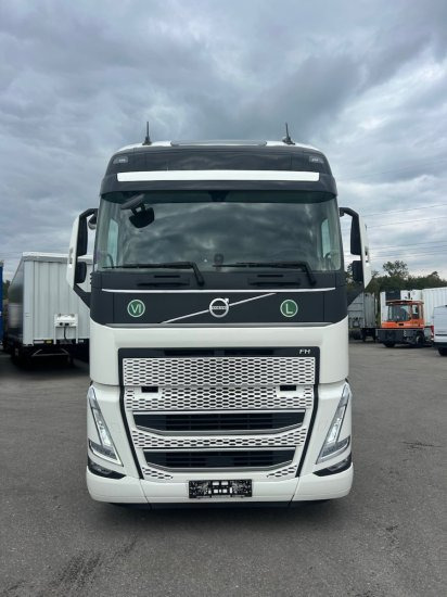 Volvo FH 13.500 XL,Retarder, Standklima, E6 - Тягач: фото 2 Volvo FH 13.500 XL,Retarder, Standklima, E6 - Тягач: фото 2