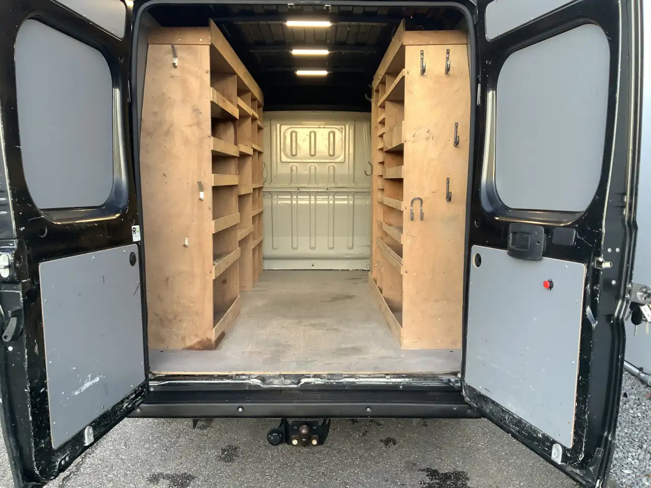 Fiat Ducato 30 2.3 MultiJet L2H2 Airco Cruise Navi 3 Zits Trek - Цельнометаллический фургон: фото 4 Fiat Ducato 30 2.3 MultiJet L2H2 Airco Cruise Navi 3 Zits Trek - Цельнометаллический фургон: фото 4