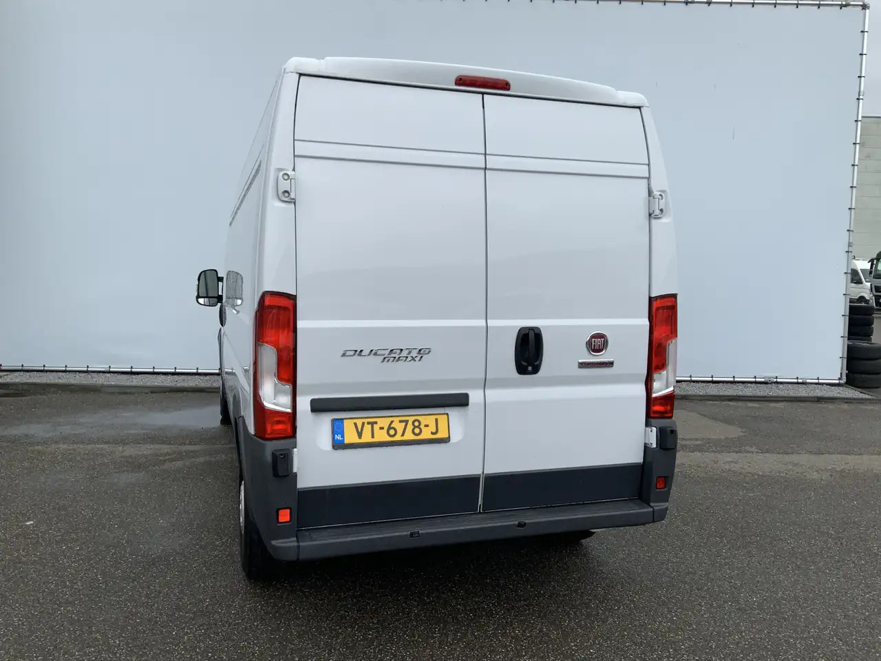 Fiat Ducato 35H 2.3 MultiJet L3H2 Maxi Airco Cruise Navi 3 Zit - Цельнометаллический фургон: фото 3 Fiat Ducato 35H 2.3 MultiJet L3H2 Maxi Airco Cruise Navi 3 Zit - Цельнометаллический фургон: фото 3