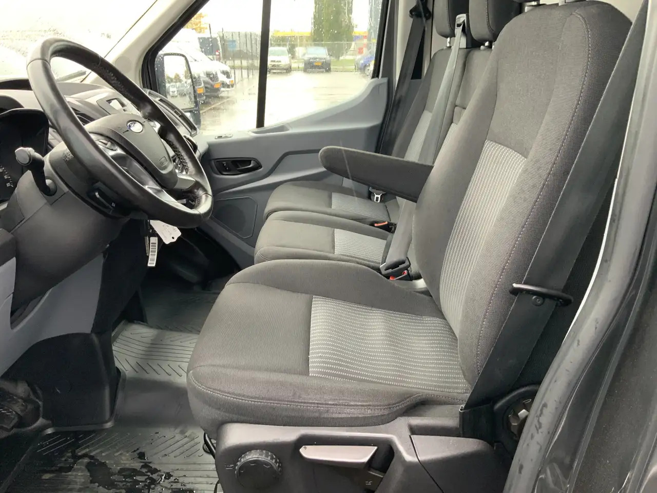 Цельнометаллический фургон Ford Transit 330 2.2 TDCI L3H3 Ambiente Airco 3 Zits Euro 5: фото 10
