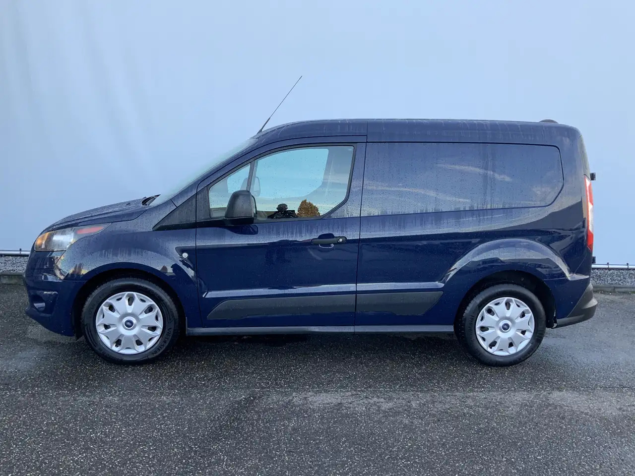 Ford Transit Connect 1.5 TDCI L1 Trend Airco Cruise Trekhaak 1200 kg Eu - Легковой фургон: фото 3 Ford Transit Connect 1.5 TDCI L1 Trend Airco Cruise Trekhaak 1200 kg Eu - Легковой фургон: фото 3