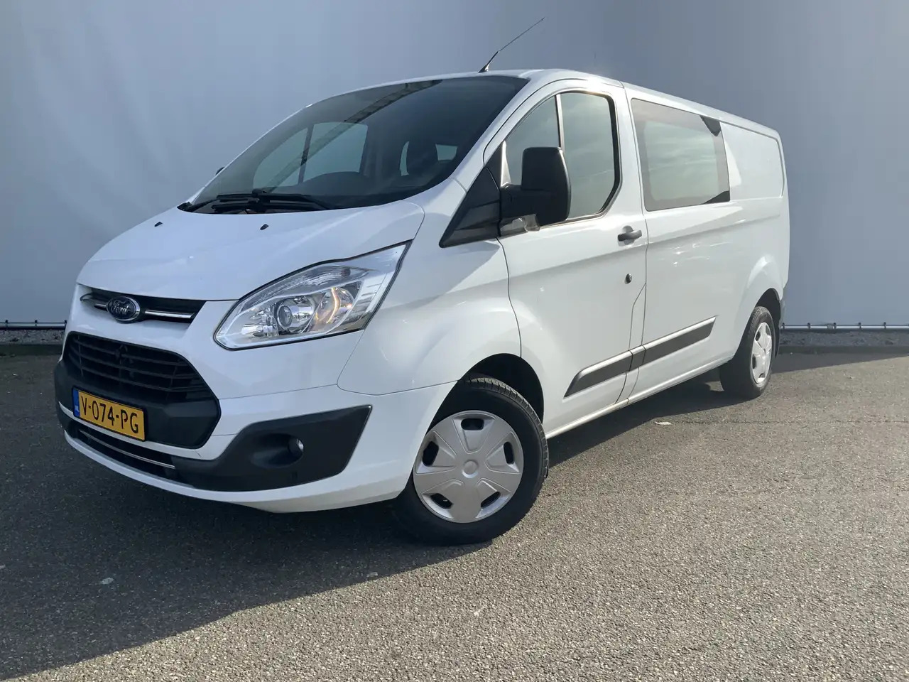 Ford Transit Custom 290 2.0 TDCI L2H1 6 Zits Trend DC Airco Cruise Tre - Грузопассажирский фургон: фото 1 Ford Transit Custom 290 2.0 TDCI L2H1 6 Zits Trend DC Airco Cruise Tre - Грузопассажирский фургон: фото 1
