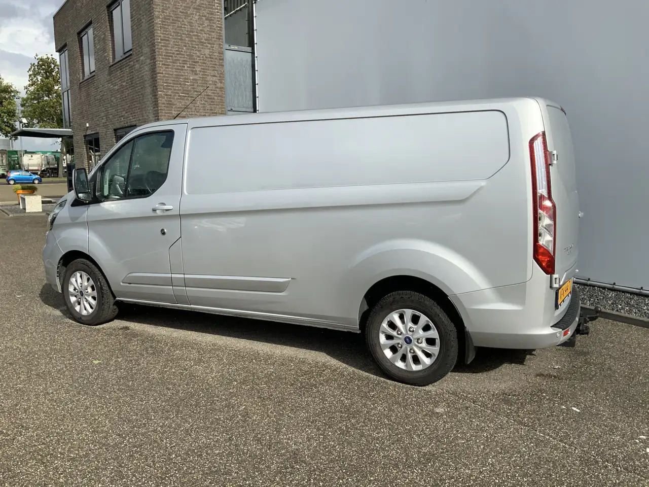 Ford Transit Custom 300 2.0 TDCI (MOTOR DEFECT!!) L2H2 Airco Navi 3 Zi - Цельнометаллический фургон: фото 3 Ford Transit Custom 300 2.0 TDCI (MOTOR DEFECT!!) L2H2 Airco Navi 3 Zi - Цельнометаллический фургон: фото 3