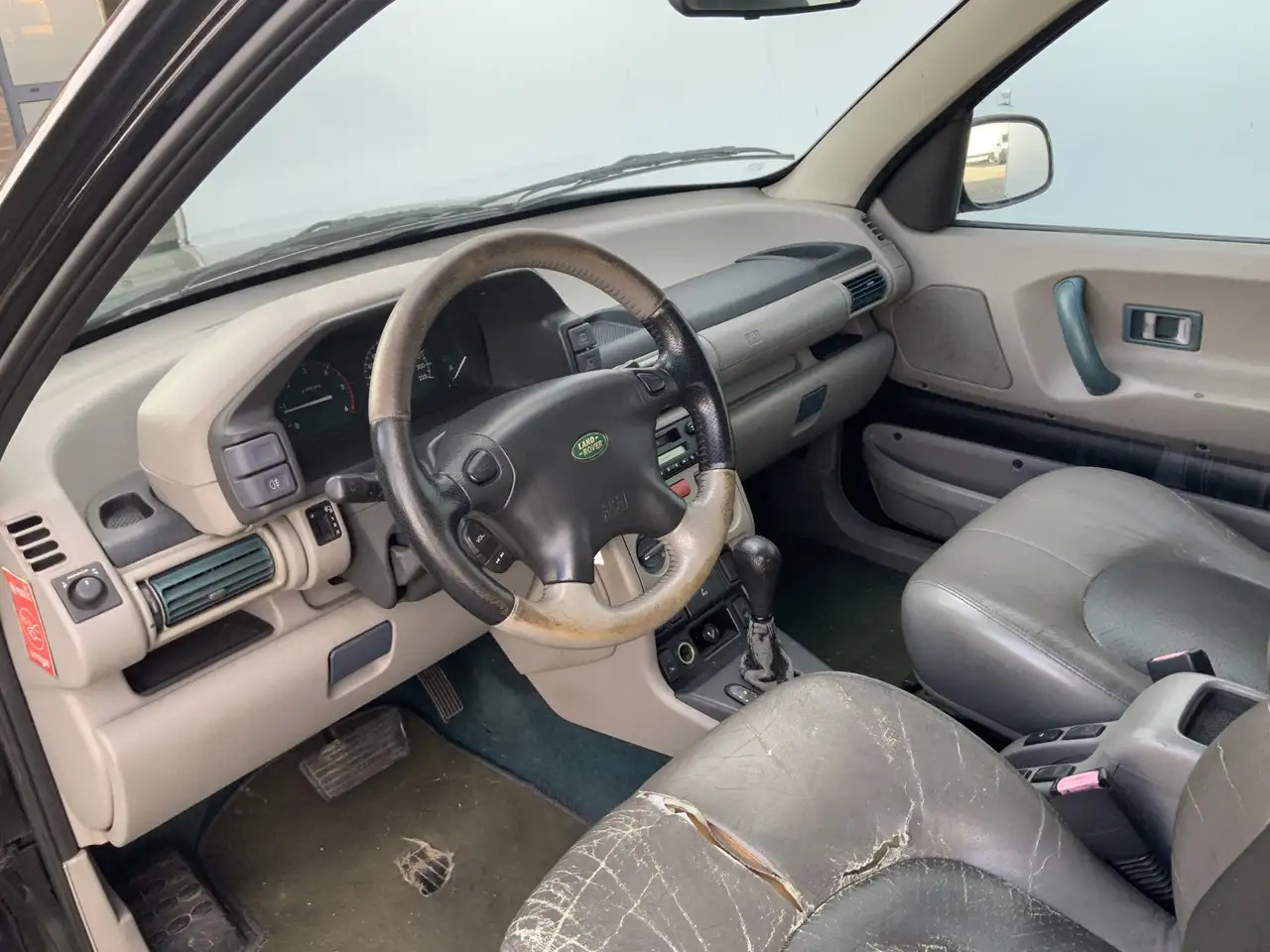 Land Rover Freelander Hardback 2.0 Td4 S Hard Top Grijs Kenteken Automaa - Внедорожник: фото 4 Land Rover Freelander Hardback 2.0 Td4 S Hard Top Grijs Kenteken Automaa - Внедорожник: фото 4
