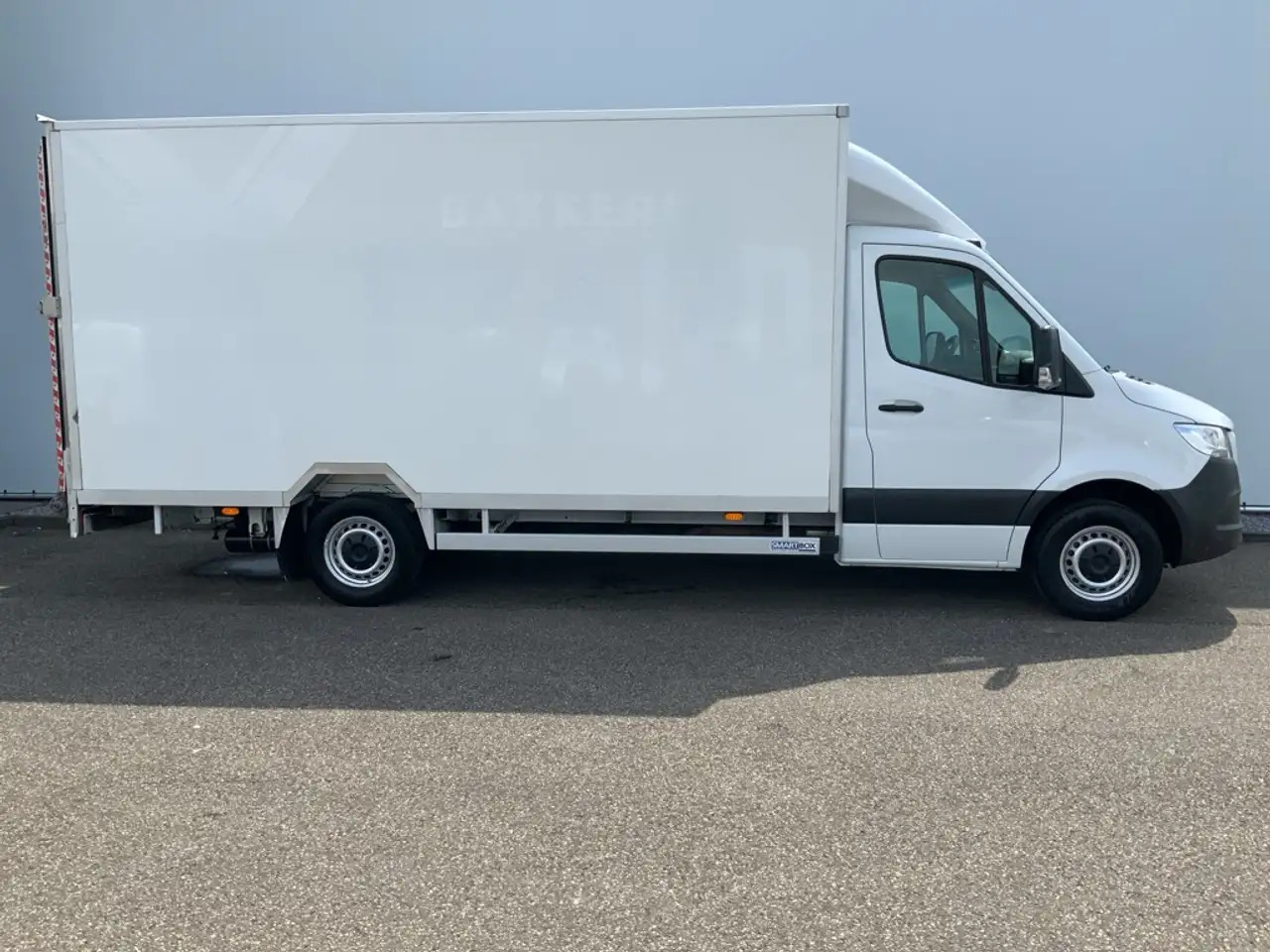 Mercedes-Benz Sprinter 314 2.2 CDI 432 Automaat Meubelbak & Klep Veer Air - Фургон с закрытым кузовом: фото 3 Mercedes-Benz Sprinter 314 2.2 CDI 432 Automaat Meubelbak & Klep Veer Air - Фургон с закрытым кузовом: фото 3